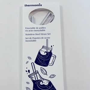 Brand New 5 pc Reusable Stainless Steel Straw Set